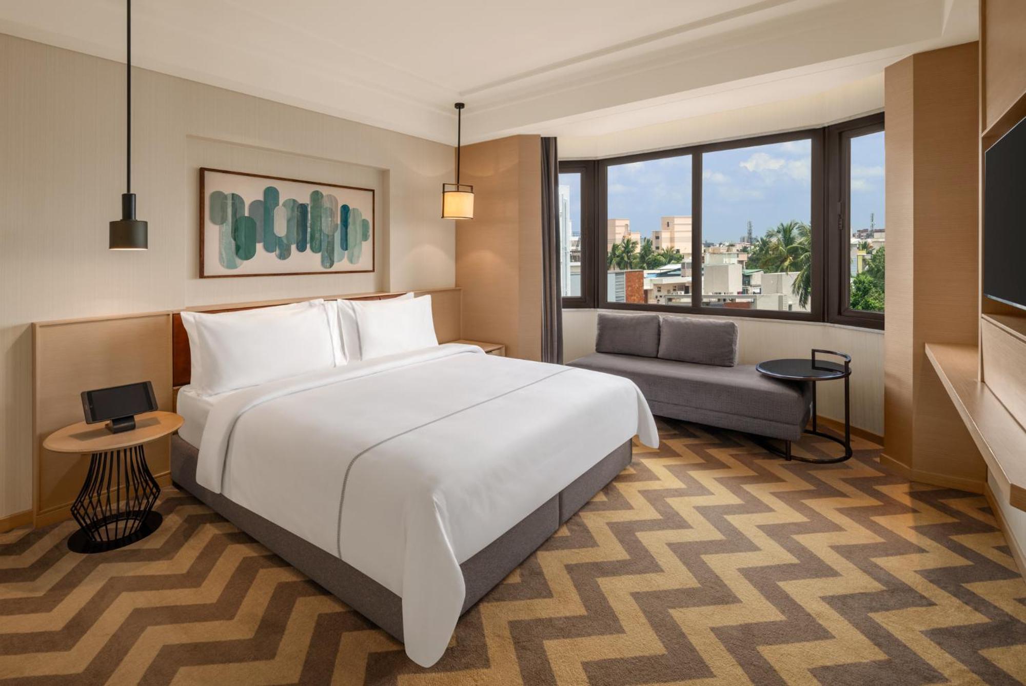 The Residency, Hotel 4*
