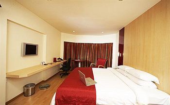 The Residency, Hotel 4*